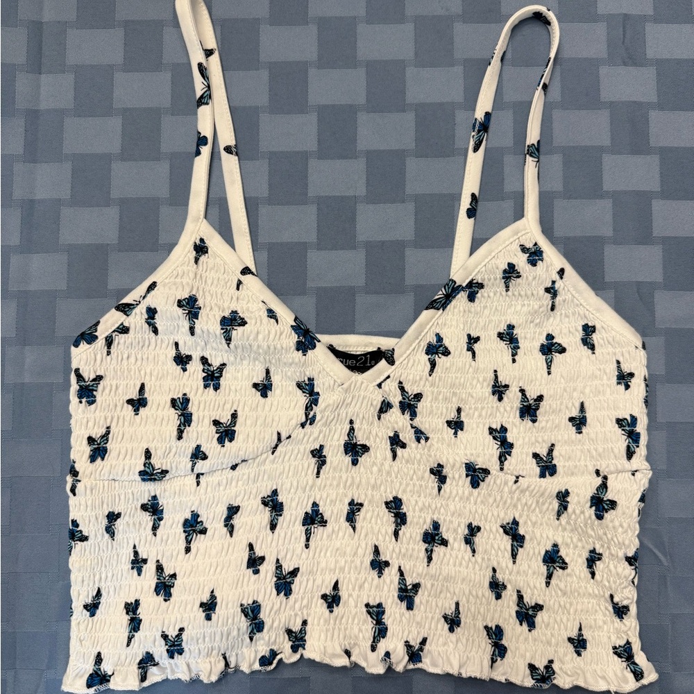 Rue21 White and Blue Smocked Crop Top